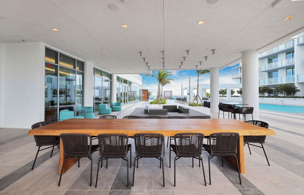 Beautiful Studio in Miami Design District W/ pool