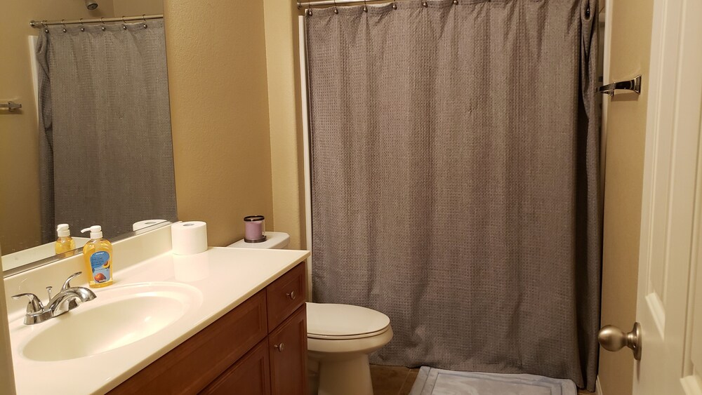 🔥 86"tv, Inflatable jacuzzi, Pool table and Grill