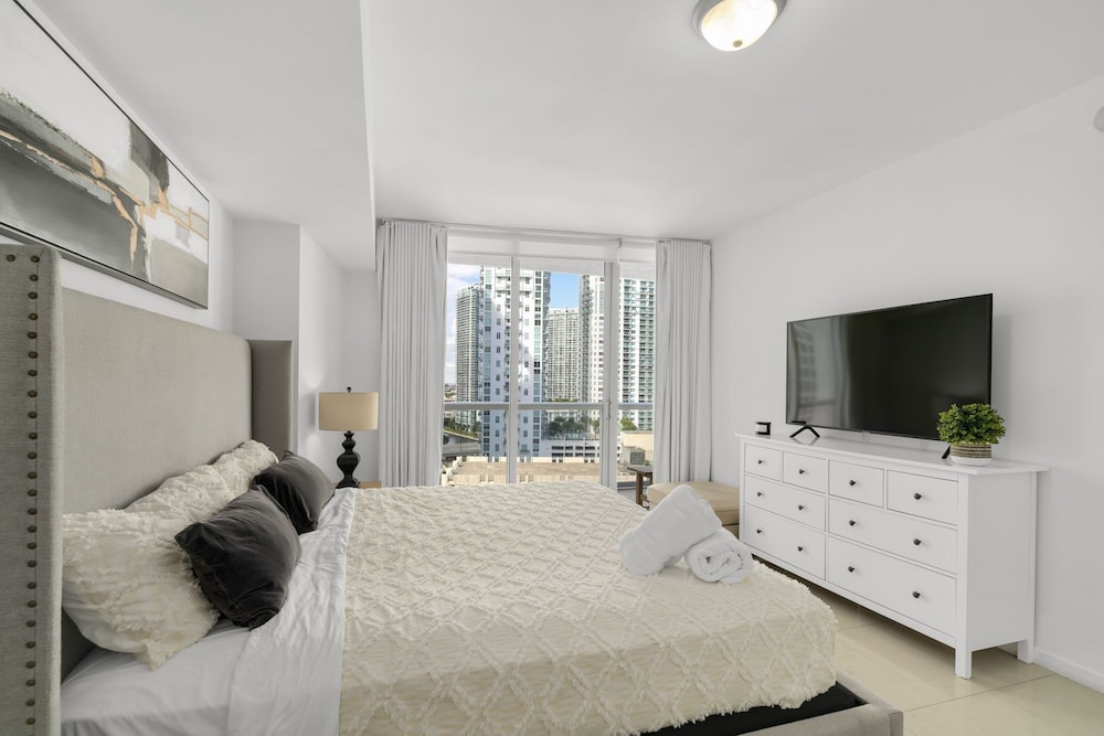 ★ GORGEOUS 2BR UNIT | W RESIDENCES ICON BRICKELL ❤️