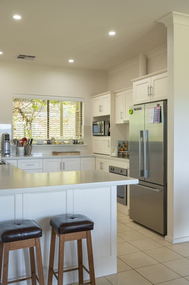 Vineyard accommodation with stunning views