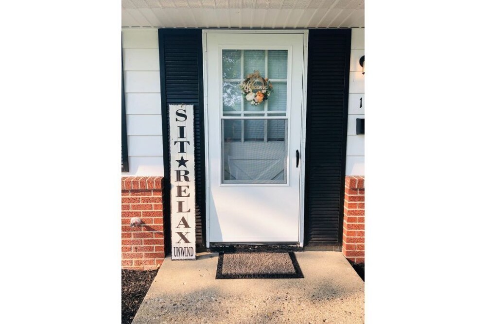 Cheerful Southside 3-bedroom Residence