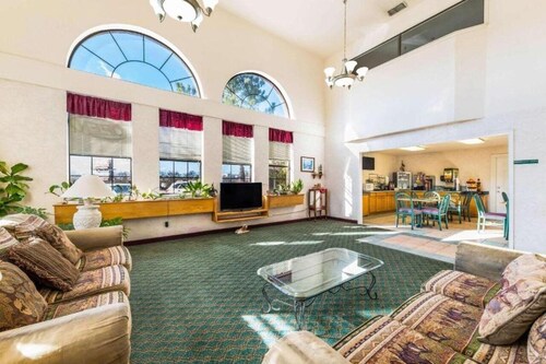 cheap hotels in decatur tx
