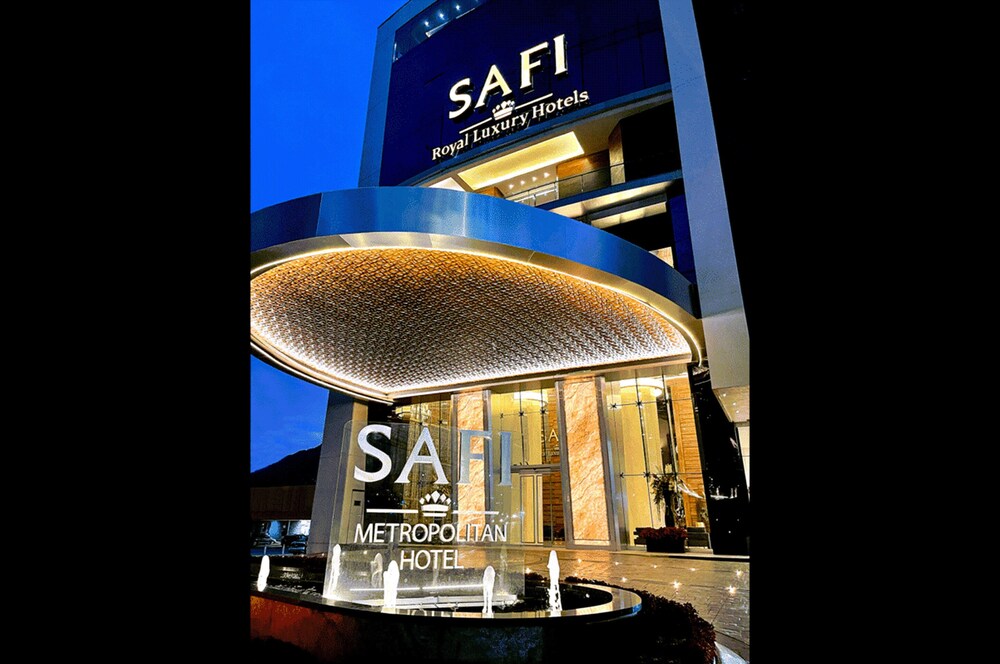 Safi Royal Luxury Metropolitan