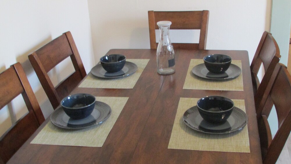 Pet Friendly Cottage in the Heart of the Historic District Deals