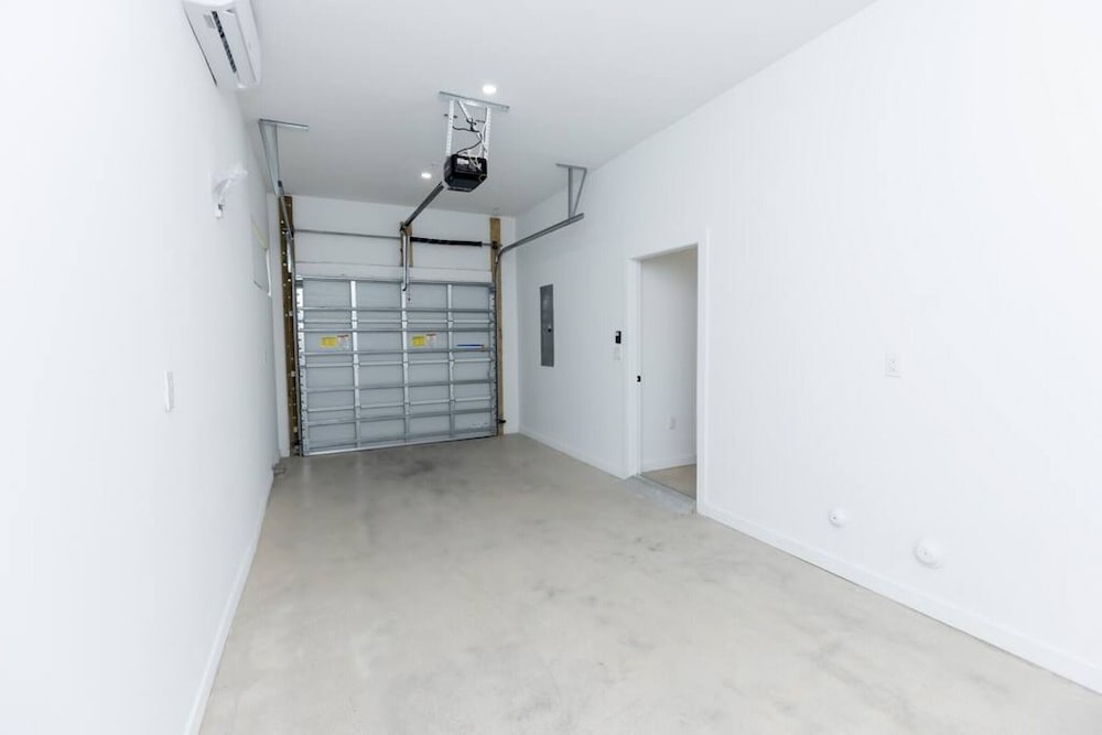 TH07 · Amazing townhome w/rooftop & BBQ - 15 guest @ MIMO