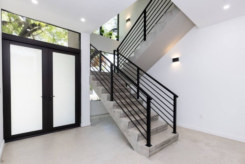 TH07 · Amazing townhome w/rooftop & BBQ - 15 guest @ MIMO