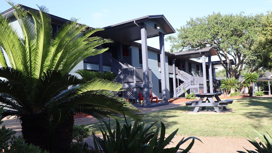 The Rockport Lodge