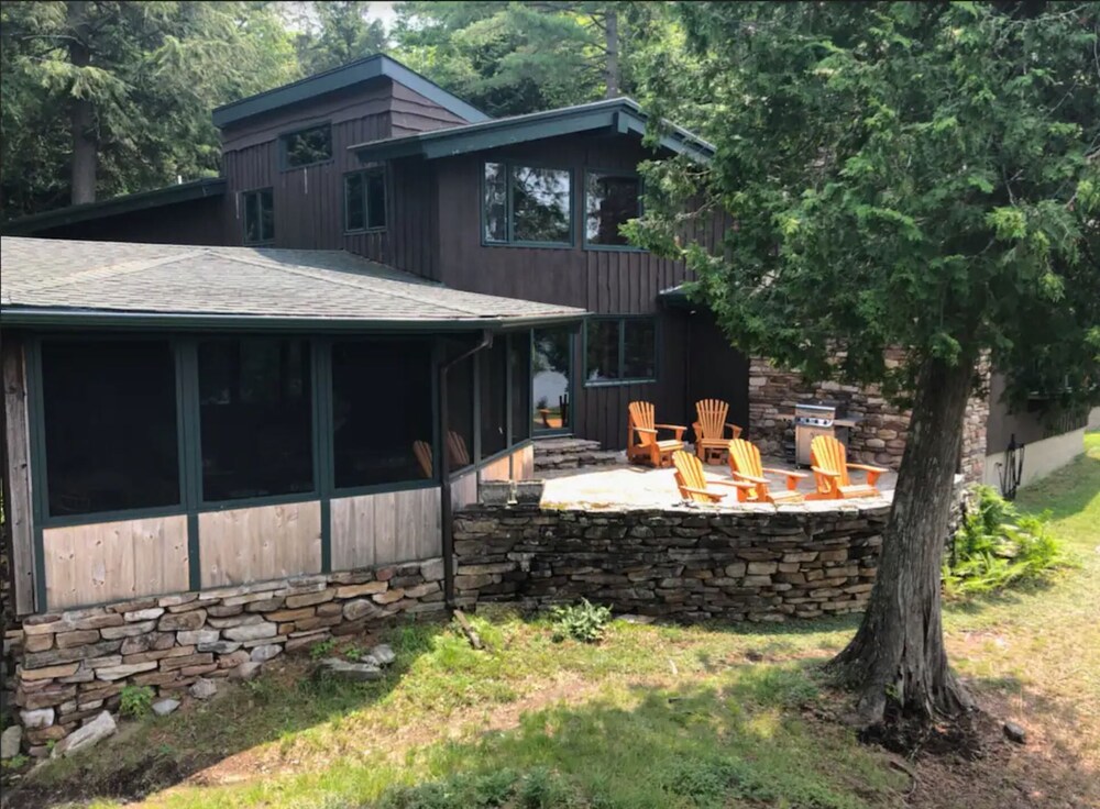 Kiwassa Lake - Private, Waterfront, Walking Trails, Whiteface