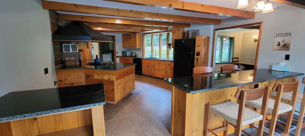 Kiwassa Lake - Private, Waterfront, Walking Trails, Whiteface