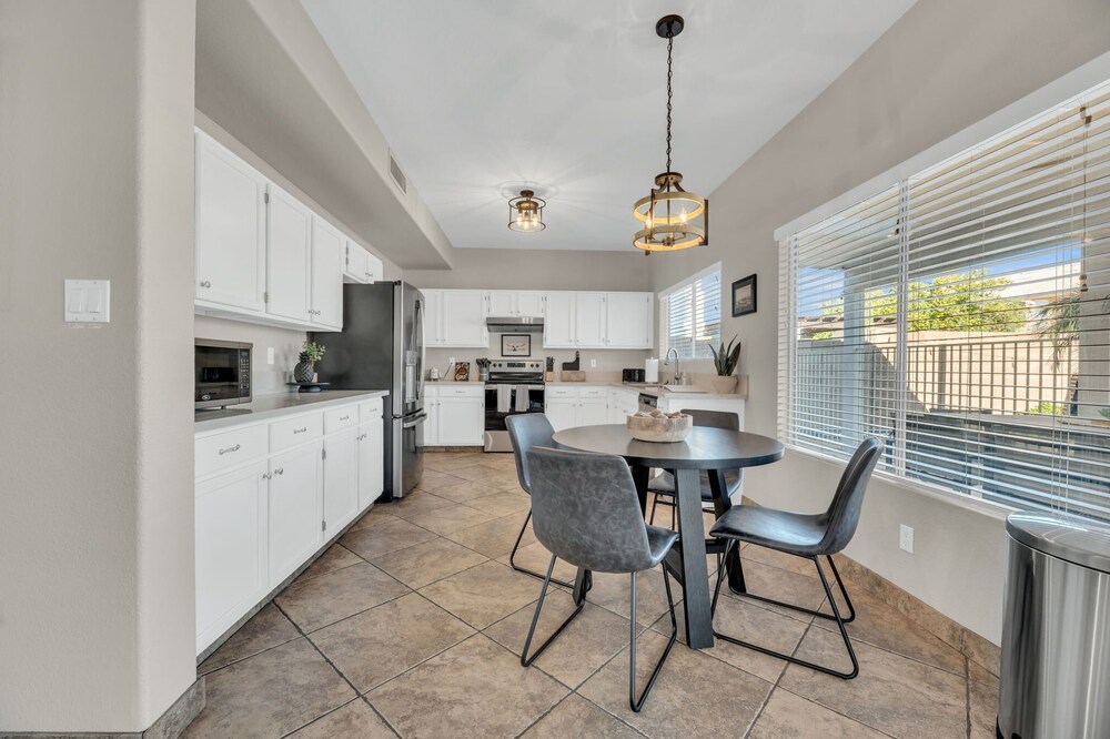 Family Home Close to Chandler and Gilbert Arizona!