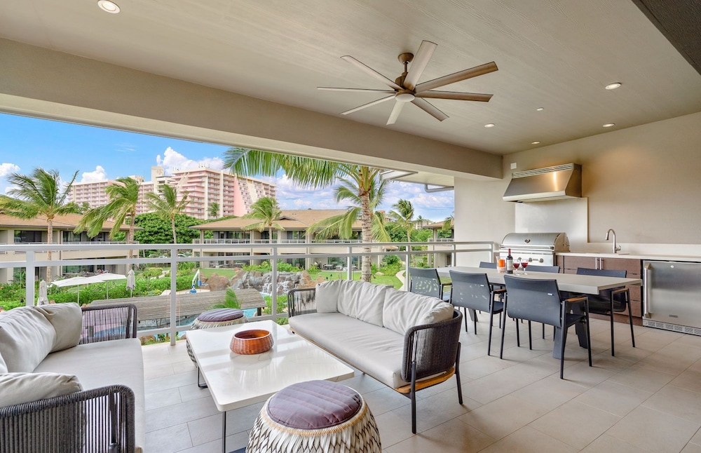 Maui Resort Rentals Luana Garden Villas 14C Modern 3BR Villa at