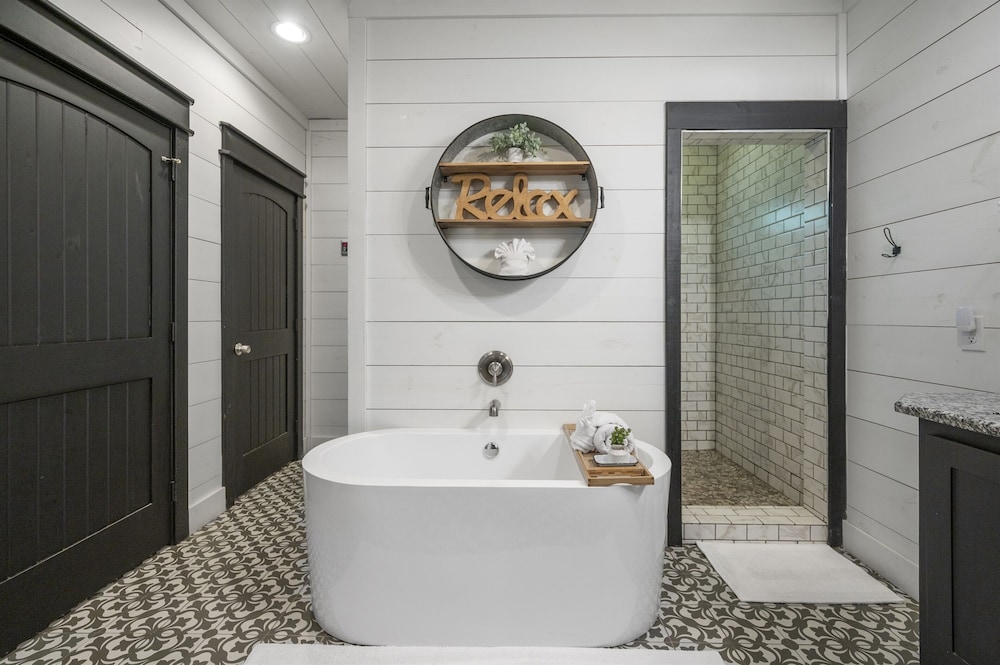 Evergreen R&R - A cozy couples cabin featuring a fire pit and hot tub.