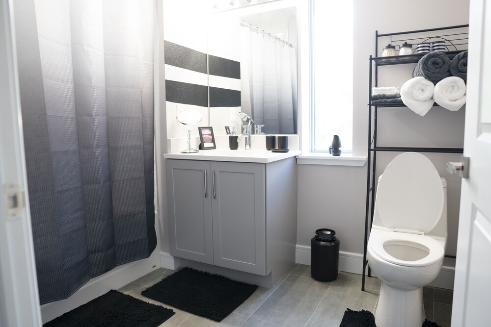 ** NEW Luxury Hidden Jersey GEM** Your HomeTwo!