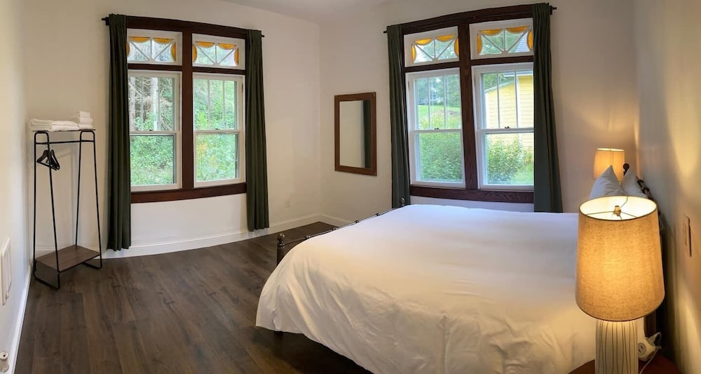 Craftsman Charm in the Catskills White Sulphur Springs Vrbo
