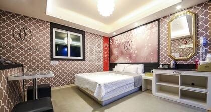 Sacheon Island Hotel
