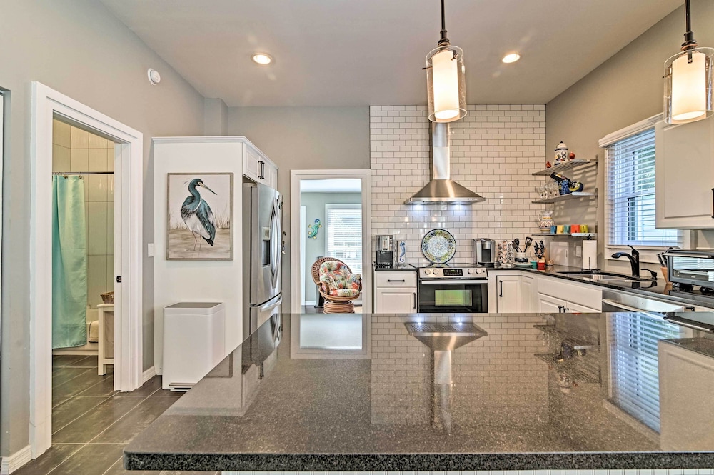 NEW! Historic Tampa Retreat by 7th Ave & Downtown!