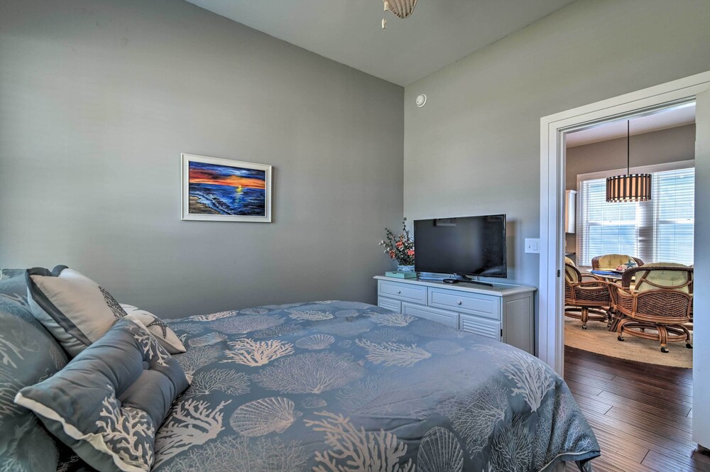 NEW! Historic Tampa Retreat by 7th Ave & Downtown!