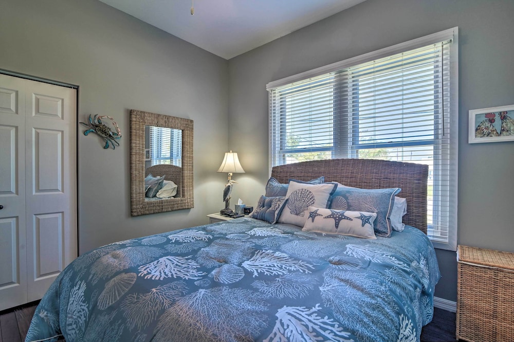 NEW! Historic Tampa Retreat by 7th Ave & Downtown!