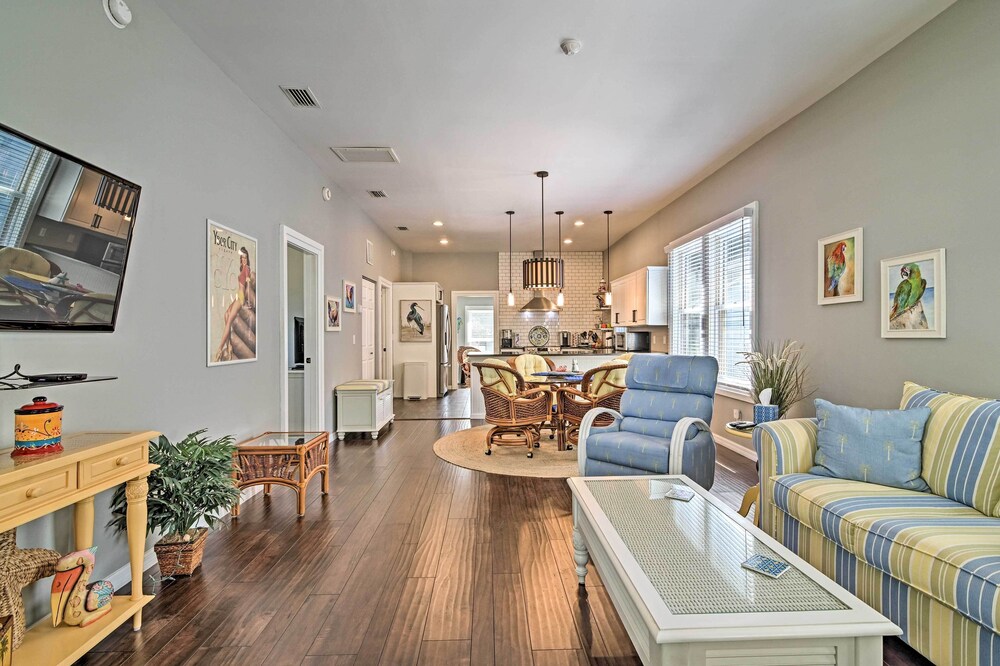 NEW! Historic Tampa Retreat by 7th Ave & Downtown!