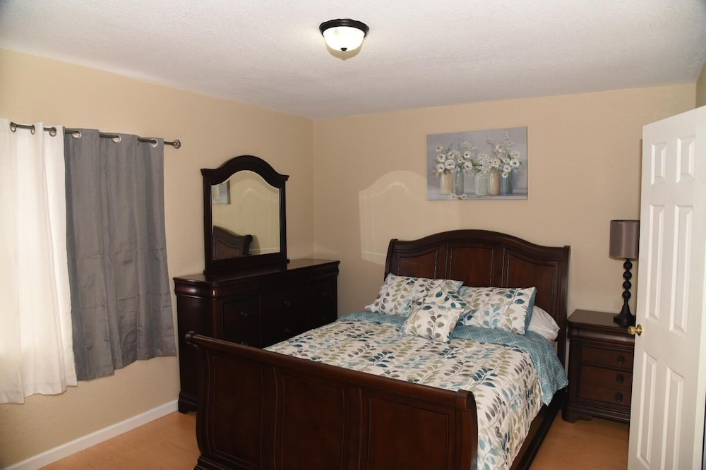 We are located very close to Downtown Tampa, Ybor City, The Armature Works area.