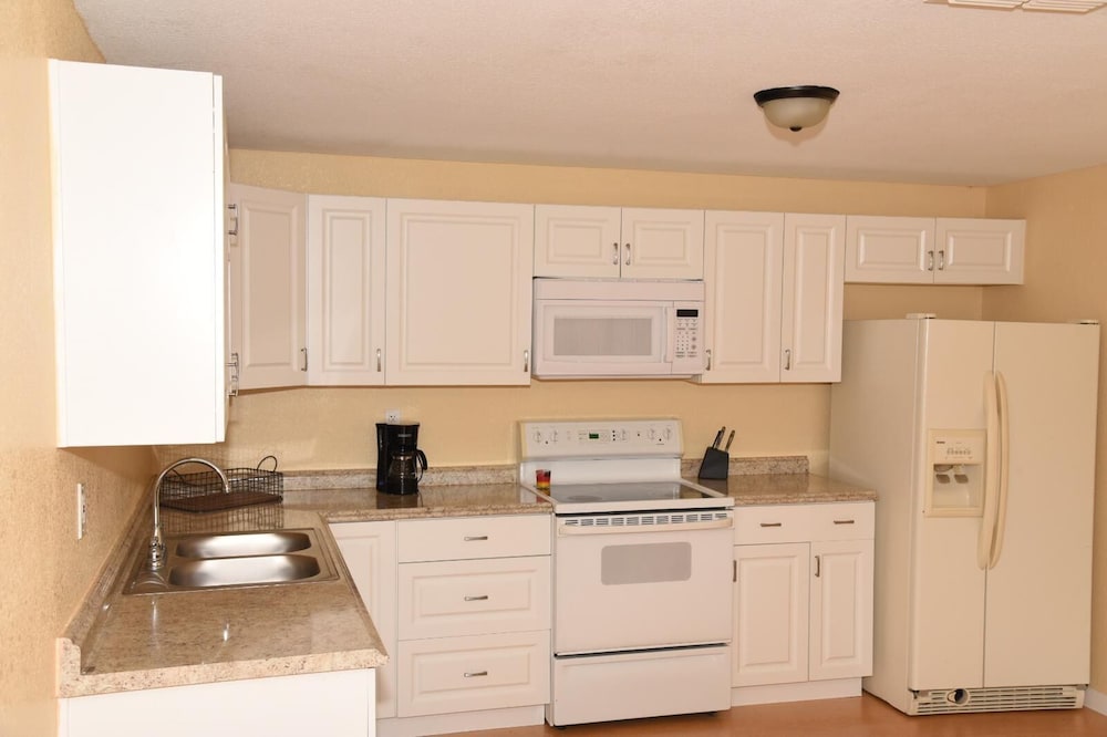 We are located very close to Downtown Tampa, Ybor City, The Armature Works area.