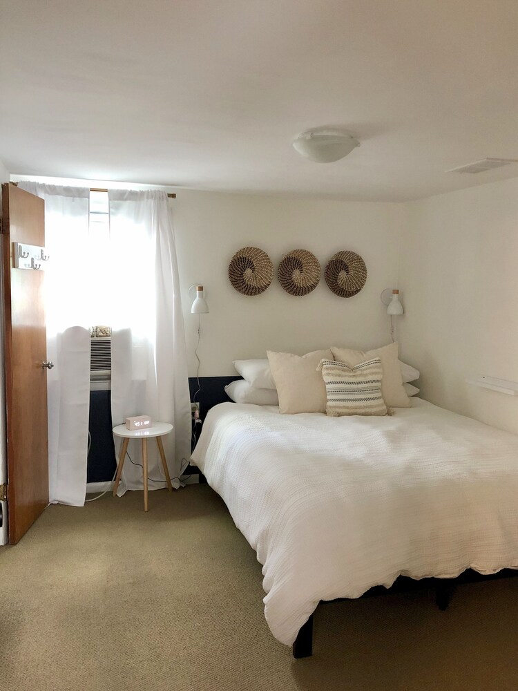 Entire duplex close to downtown Beulah & Crystal Lake Yearround fun