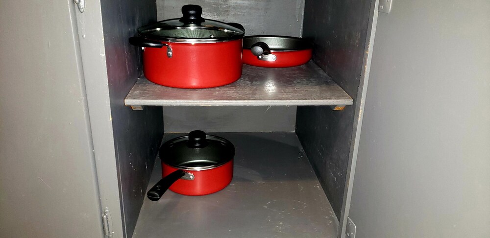 Mexican Themed Cozy Apt in Aurora/75" TV/FastWiFi/AppleTV/Disney+/YouTubeTV