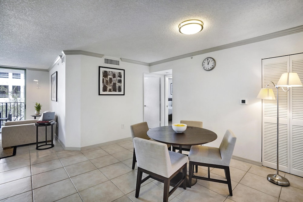 Dharma Home Suites Coral Gables at Gables Grand Plaza