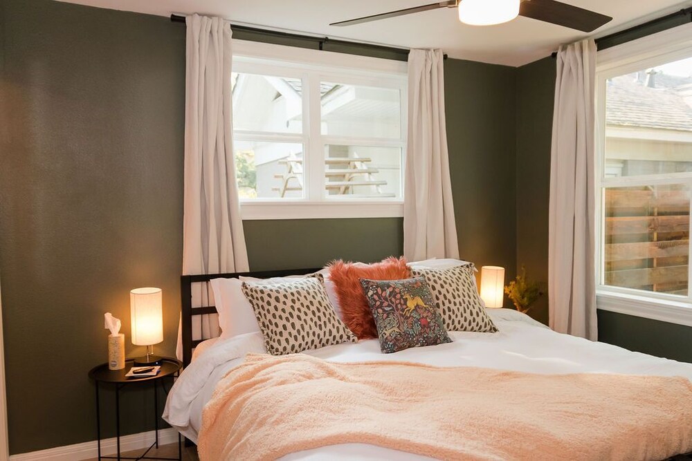 The Pine Cottage Walking Distance to Campus Nacogdoches Vrbo