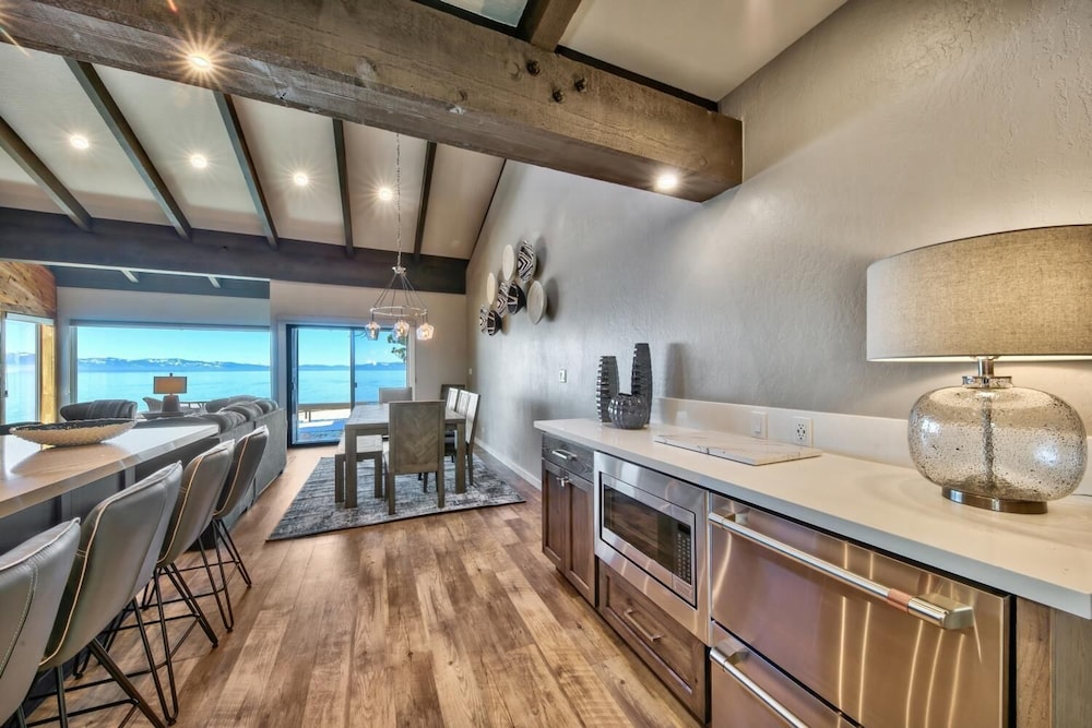 Lakeland Village 611 Lakefront Contemporary, New Remodel, Designer Details South Lake Tahoe