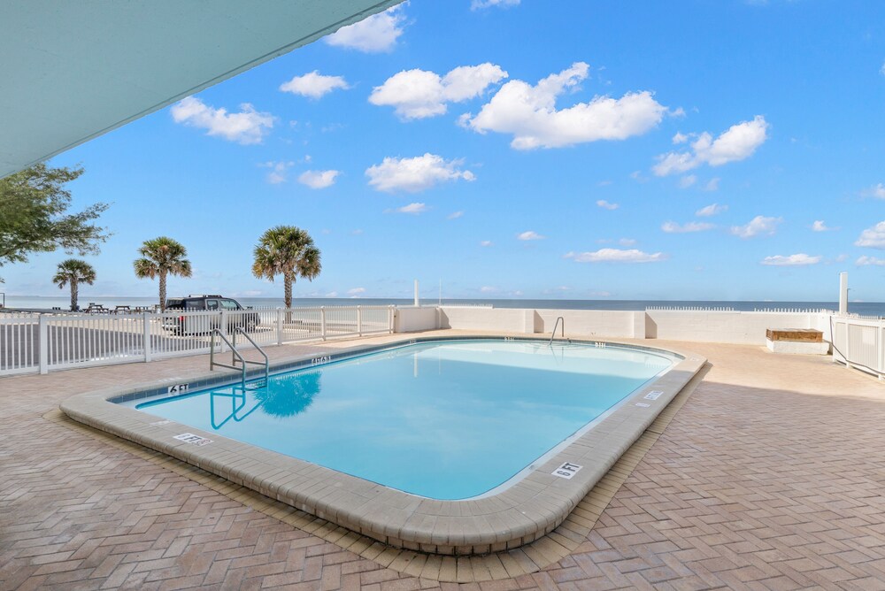 Harbor House 37, 1 Bedroom, Pool, Grill, WIFI, Sleeps 3