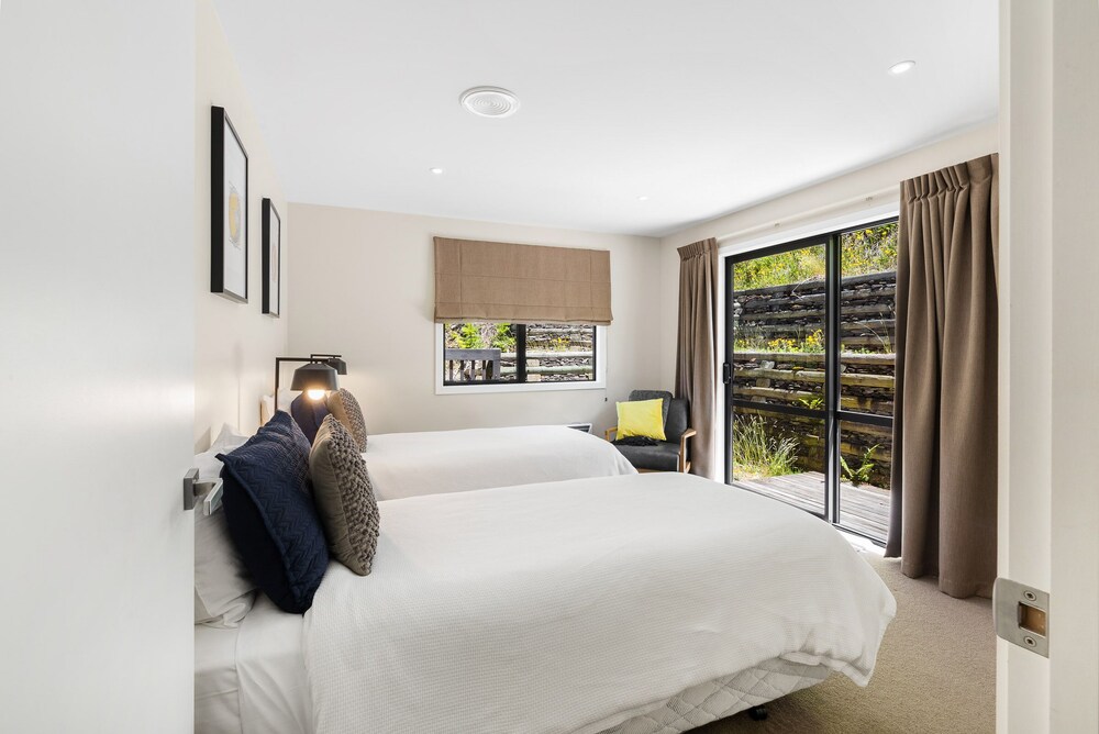 Wood Haven Queenstown Vrbo
