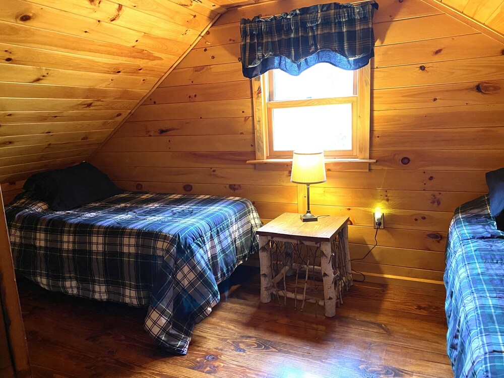 Beautiful Adirondack Cabin Rentals • 365/days of Outdoor Family Fun! Brantingham Vrbo