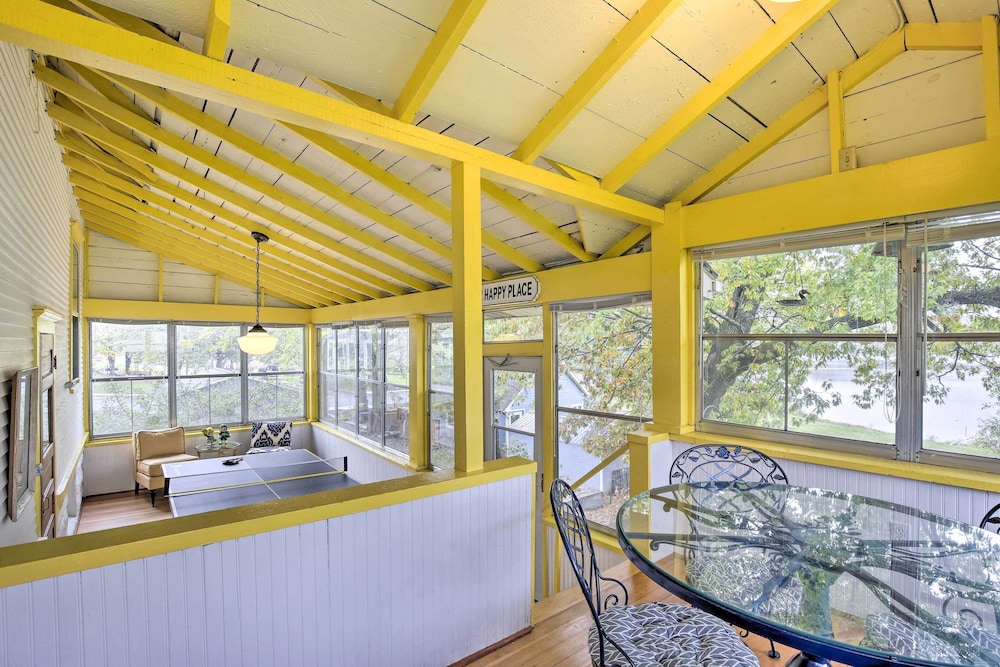 Historic Cumberland Home on Beaver Dam Lake! Cumberland 2024 Prices
