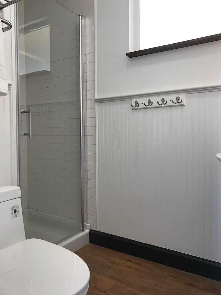 Aqua by American Beech Deluxe King Aquebogue Vrbo