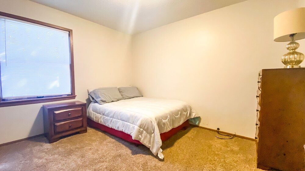 Home away from home close to Fort Leonard Wood St. Robert Vrbo