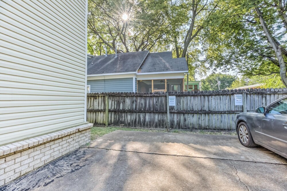 Walkable Treetop Studio In Heart Of Midtown