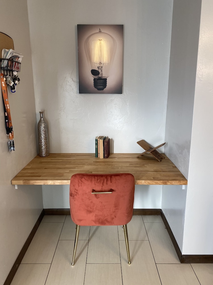 ENTIRE HOUSE CLOSE TO EVERYTHING! BEAUTIFUL VIEWS! Farmington Vrbo