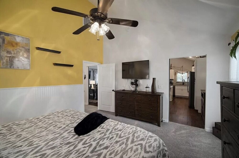 Beautiful Waterfront Home on the Alafia River, Tampa Room Prices