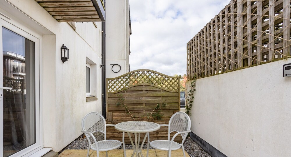 Stunning 2-bed Apartment in Newton Abbot