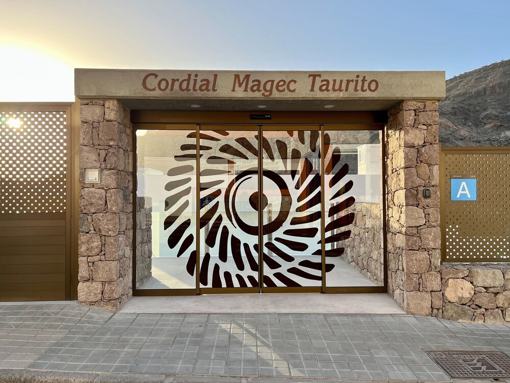 Apartamantos Cordial Magec Taurito