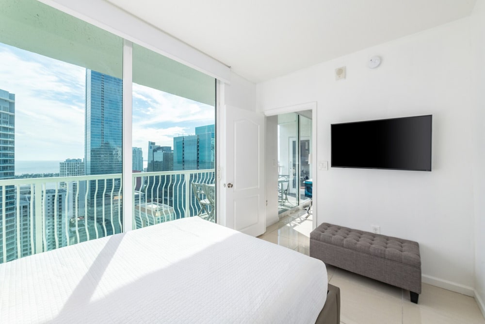 4309 the club  · PENTHOUSE Oceanview 4bedroom freeparking @brickell