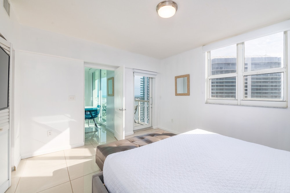 4309 the club  · PENTHOUSE Oceanview 4bedroom freeparking @brickell