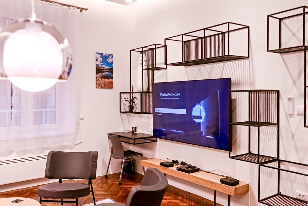 TopNotch Apartment Near SCC Shopping Center, City Center, Marijin Dvor