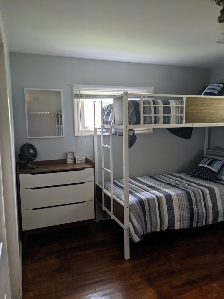 Relax at the newly renovated Moon Dogs Getaway!