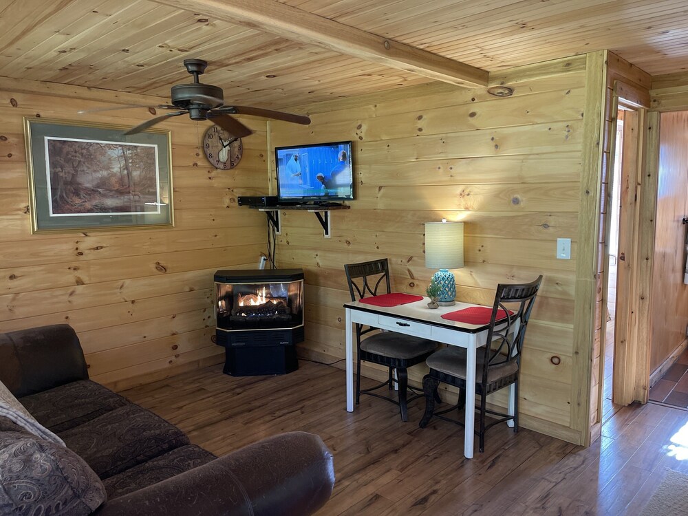 Ian’s Getaway, Hiking, motorcycle friendly, whitewater rafting, Casino,GSMRR!