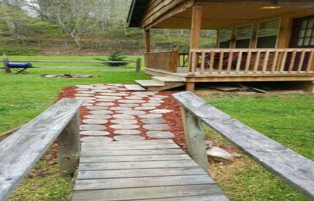 Ian’s Getaway, Hiking, motorcycle friendly, whitewater rafting, Casino,GSMRR!