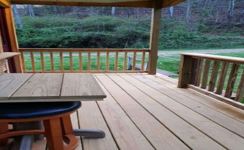 Ian’s Getaway, Hiking, motorcycle friendly, whitewater rafting, Casino,GSMRR!