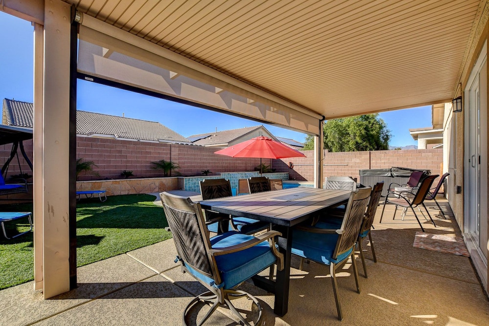 Unique Home, Pool, Hot Tub & Game Room