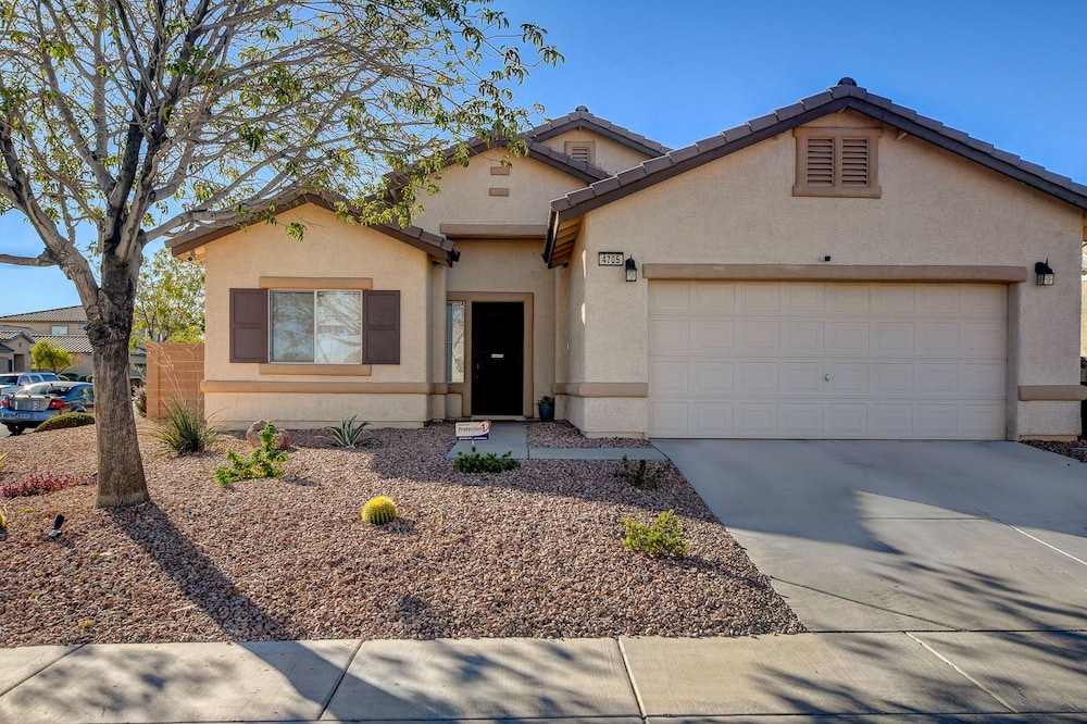 Unique Home, Pool, Hot Tub & Game Room